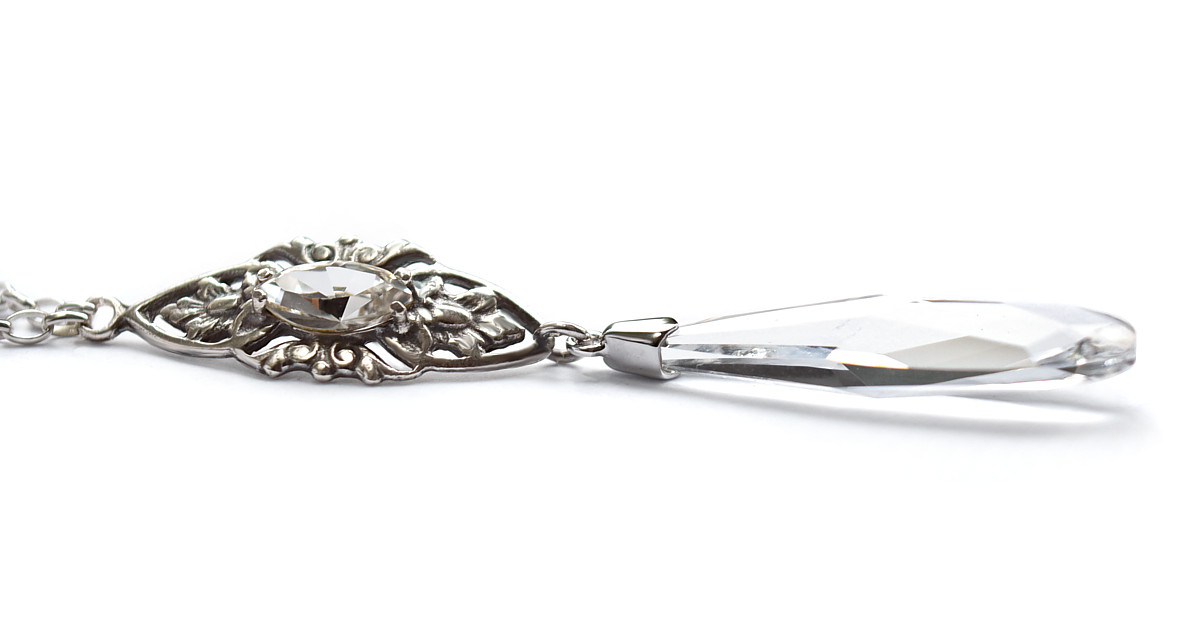 Ślubny delikatny naszyjnik na plecy - retro glam, rzeźbiony, z kryształem Swarovski